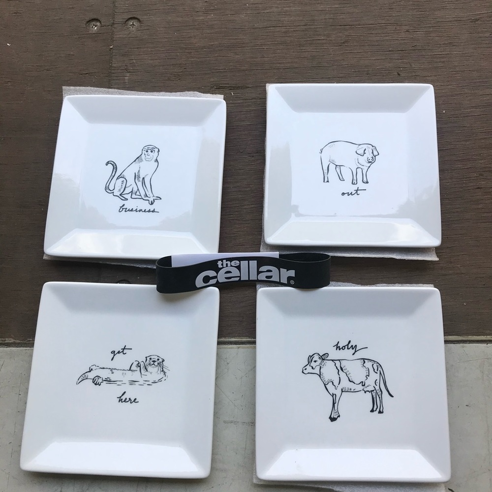 Appetizer plates set of 4